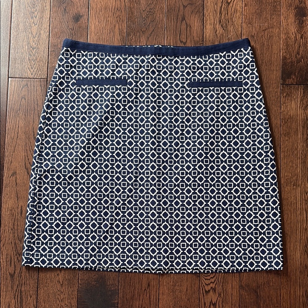 Talbots patterned skirt size 6